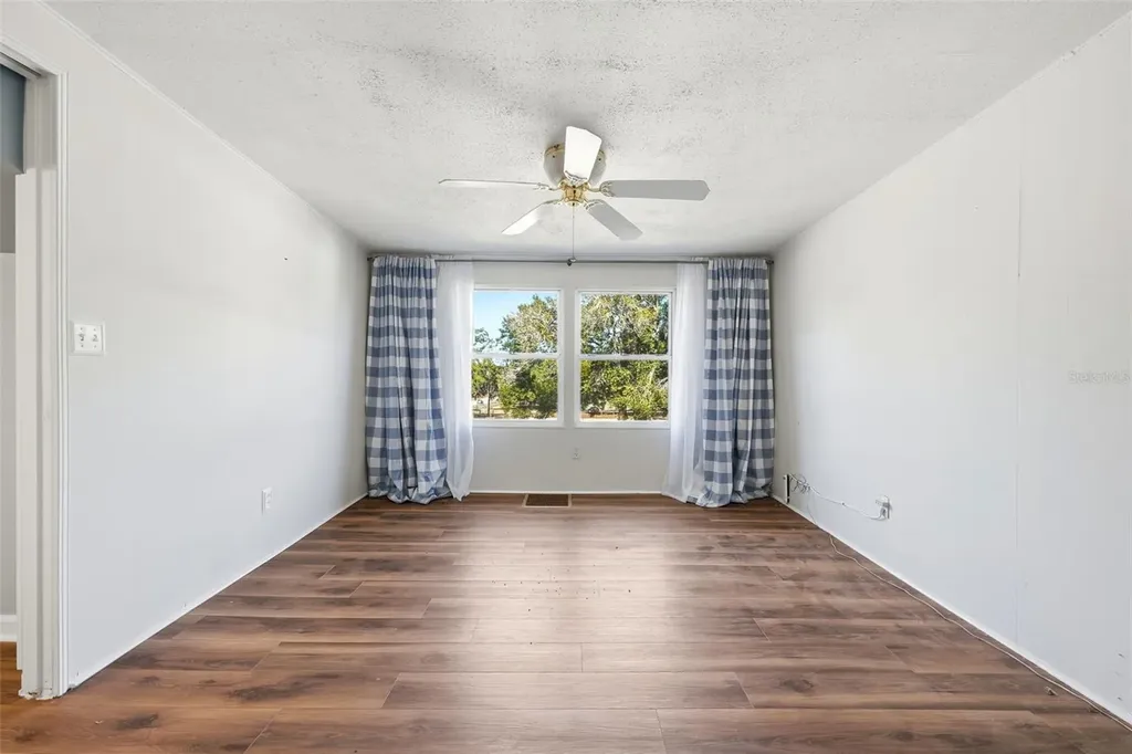 30930 County Road 437 Sorrento FL 32776