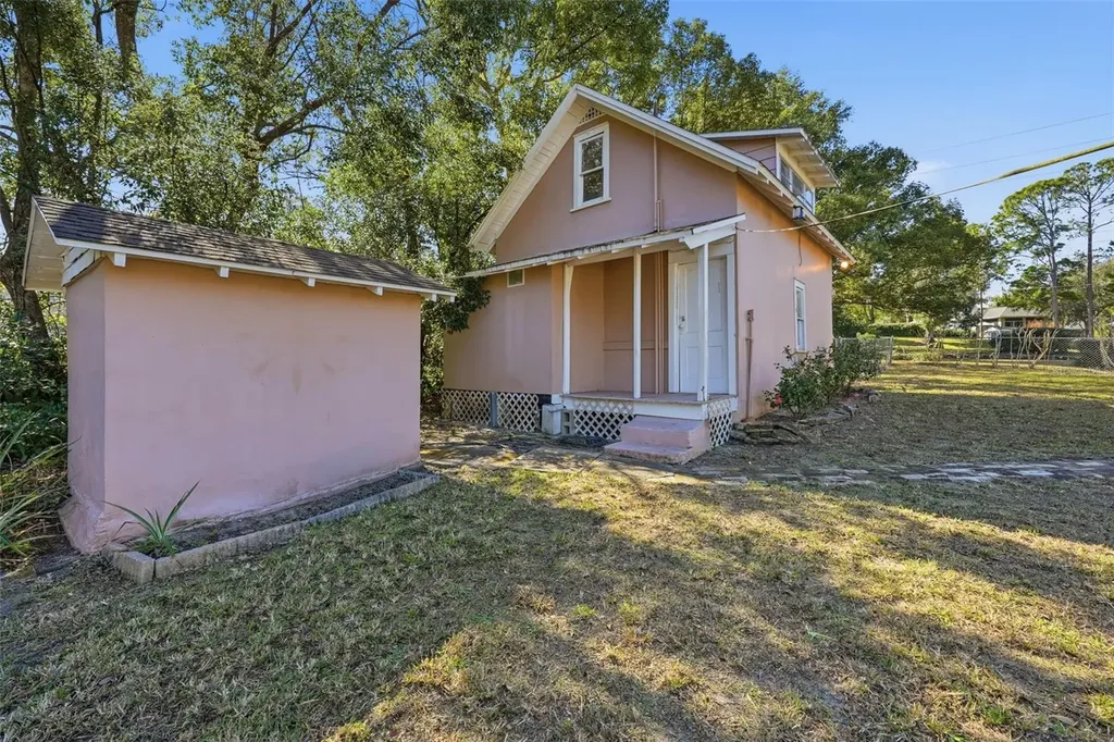 30930 County Road 437 Sorrento FL 32776