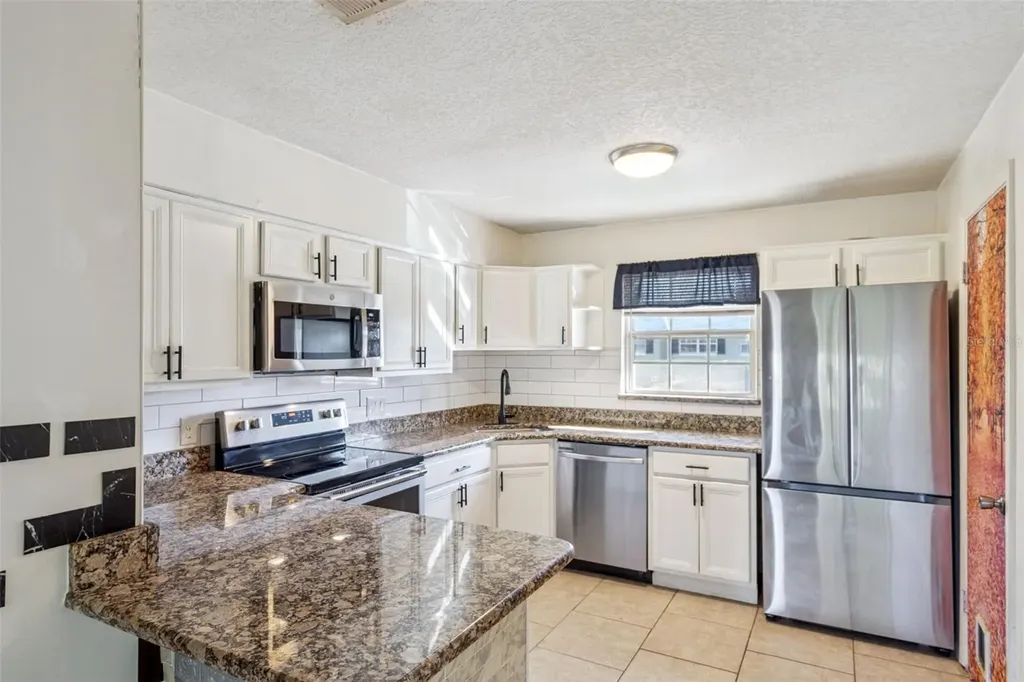 525 Conway Road Orlando FL 32807
