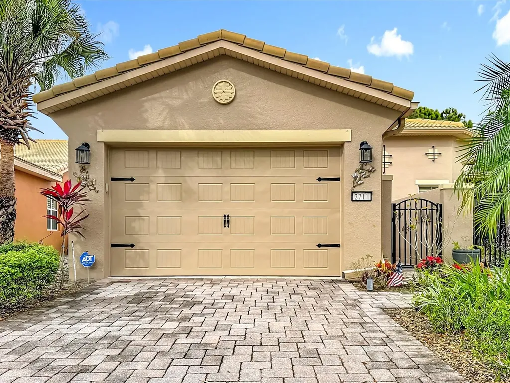 2711 Palm Tree Drive Kissimmee FL 34759