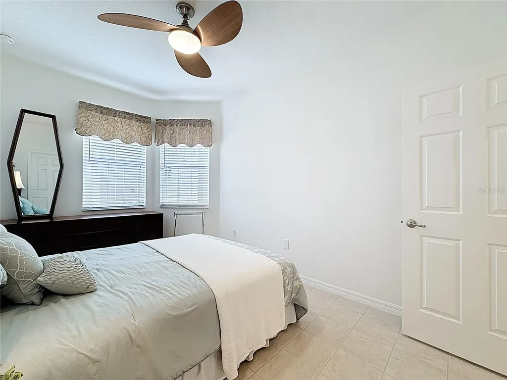 2711 Palm Tree Drive Kissimmee FL 34759