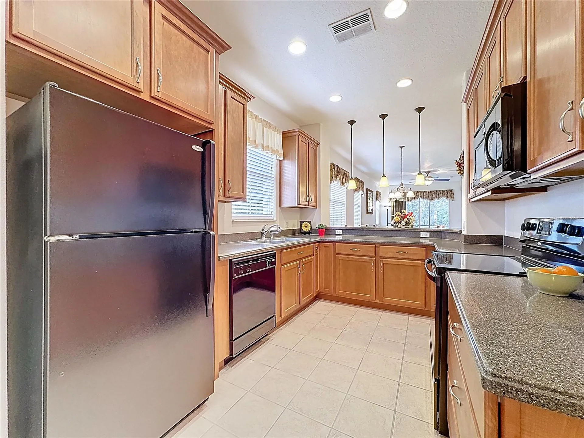 2711 Palm Tree Drive Kissimmee FL 34759