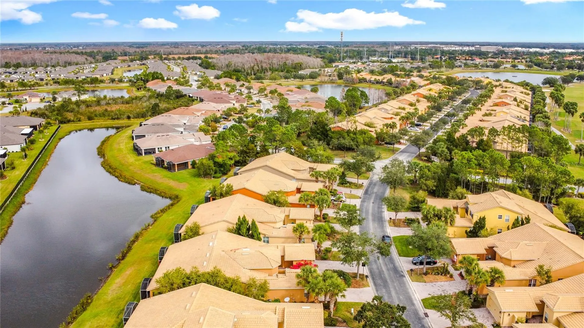2711 Palm Tree Drive Kissimmee FL 34759