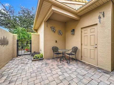 2711 Palm Tree Drive Kissimmee FL 34759