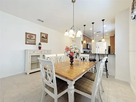 2711 Palm Tree Drive Kissimmee FL 34759