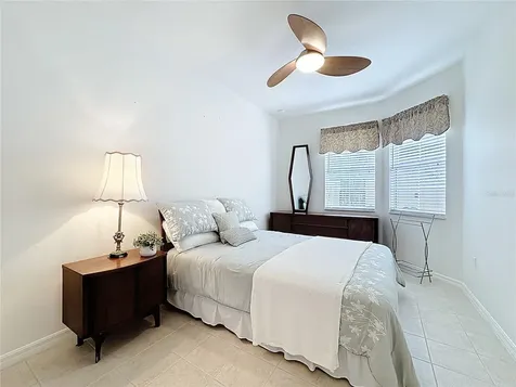 2711 Palm Tree Drive Kissimmee FL 34759
