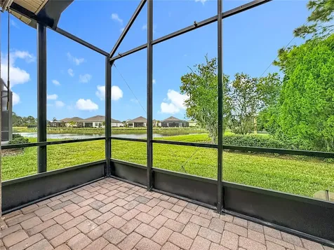 2711 Palm Tree Drive Kissimmee FL 34759