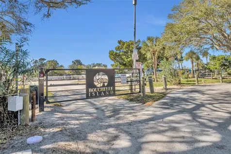 440 Bouchelle Drive New Smyrna Beach FL 32169