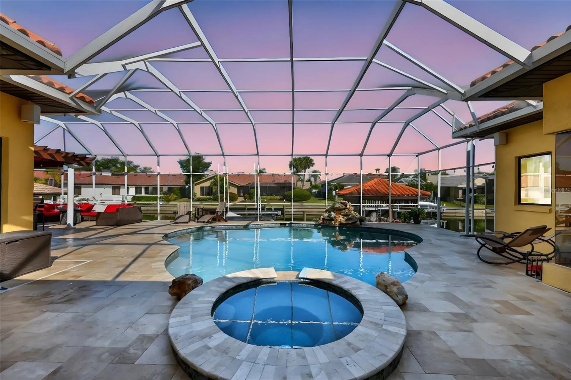 9805 Compass Point Way Tampa FL 33615