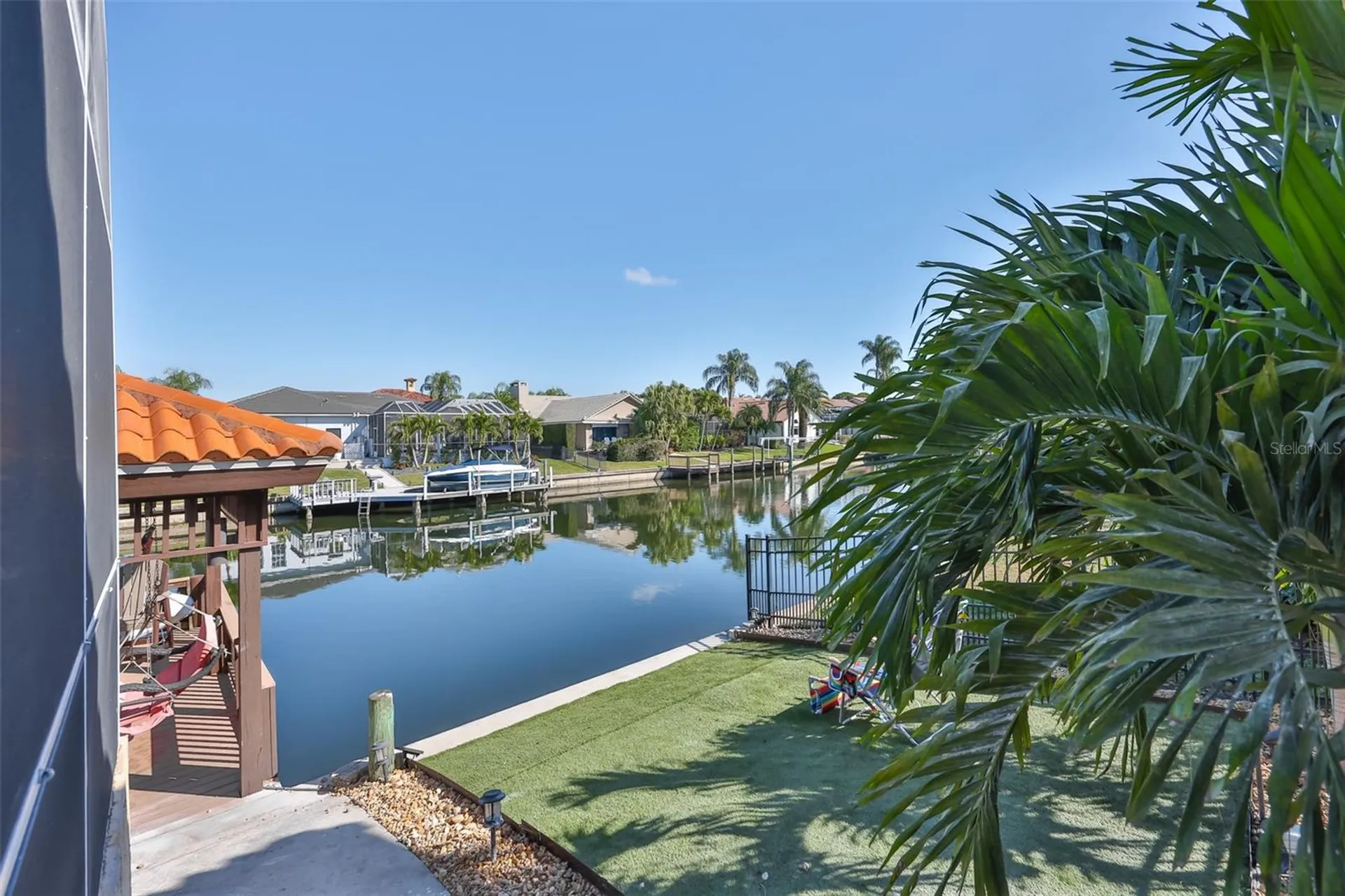 9805 Compass Point Way Tampa FL 33615