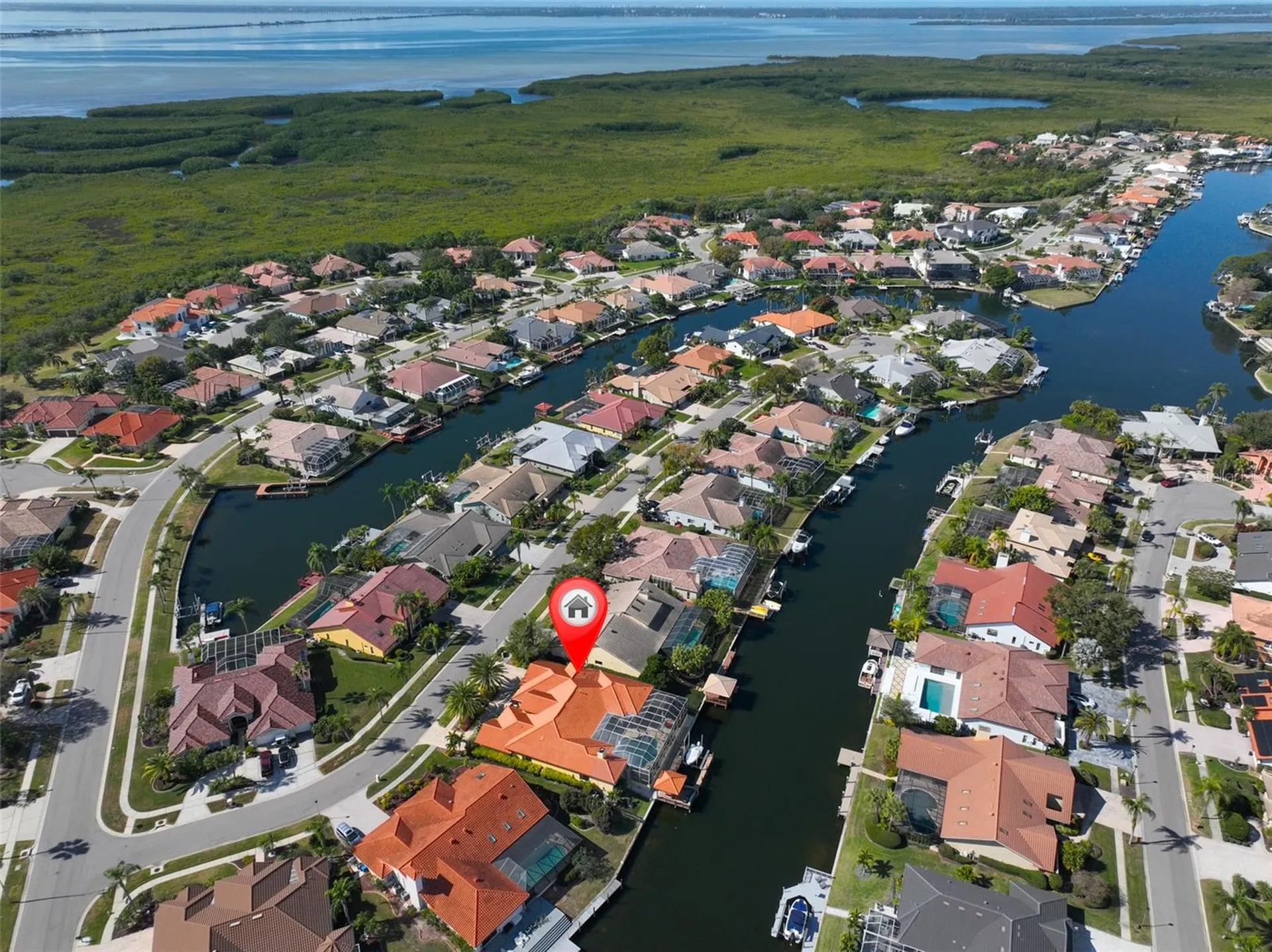 9805 Compass Point Way Tampa FL 33615