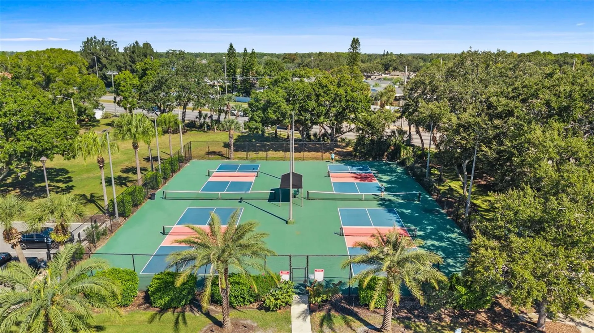 9805 Compass Point Way Tampa FL 33615