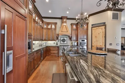 9805 Compass Point Way Tampa FL 33615