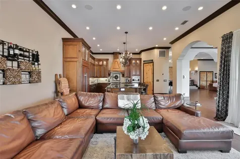 9805 Compass Point Way Tampa FL 33615