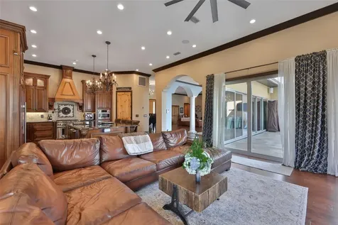 9805 Compass Point Way Tampa FL 33615