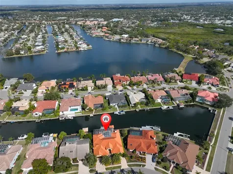 9805 Compass Point Way Tampa FL 33615