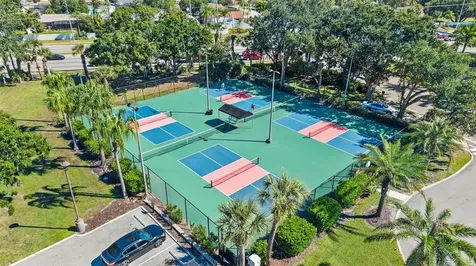 9805 Compass Point Way Tampa FL 33615