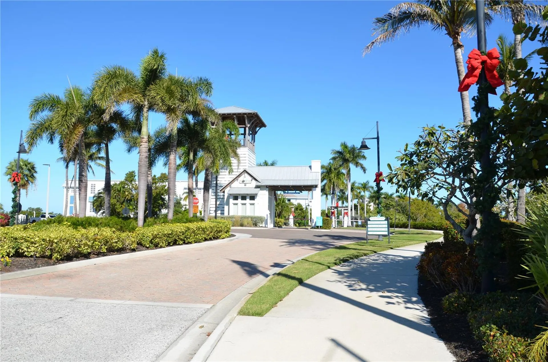 310 Compass Point Drive Bradenton FL 34209