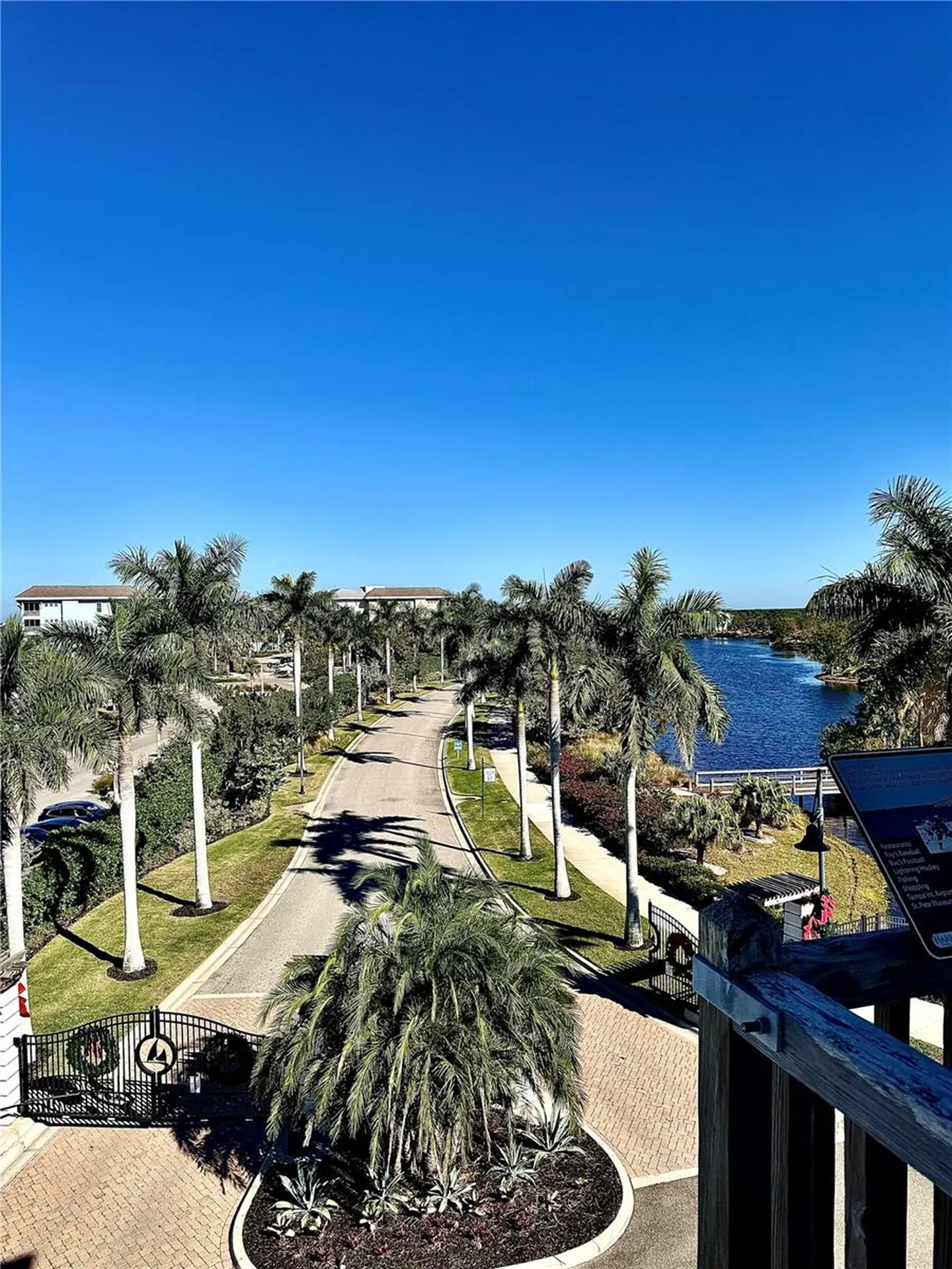 310 Compass Point Drive Bradenton FL 34209
