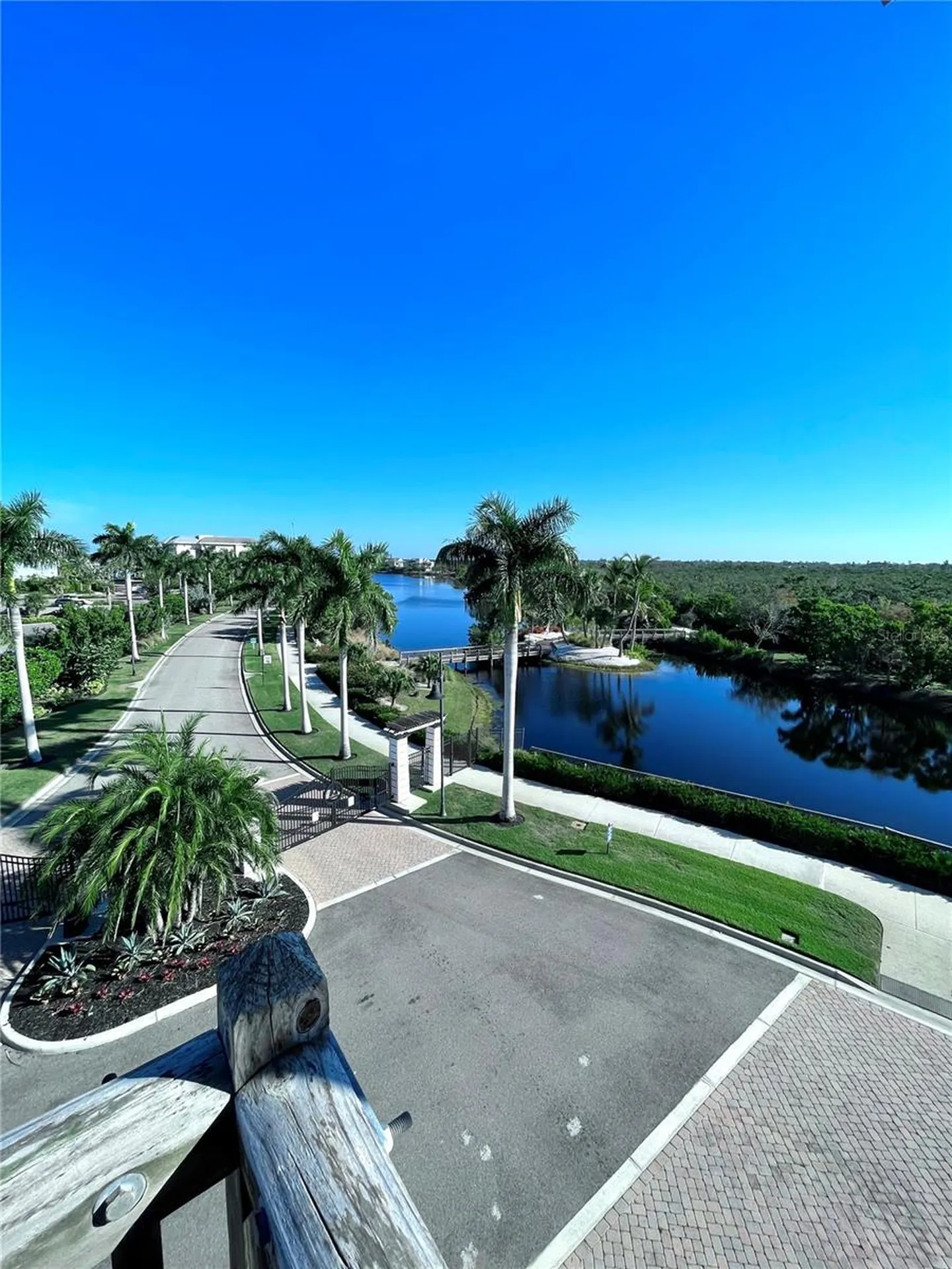 310 Compass Point Drive Bradenton FL 34209
