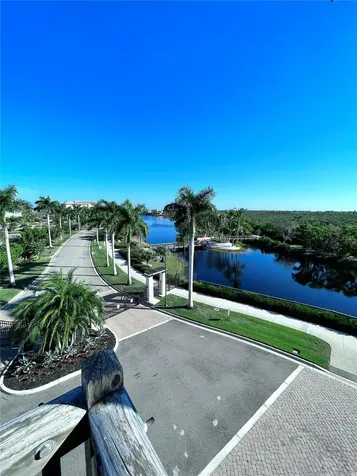 310 Compass Point Drive Bradenton FL 34209