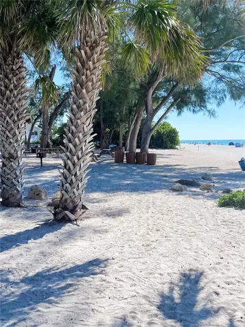 310 Compass Point Drive Bradenton FL 34209