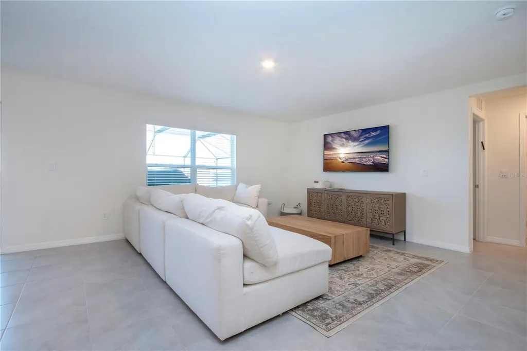 5456 Logan Cave Avenue Wimauma FL 33598