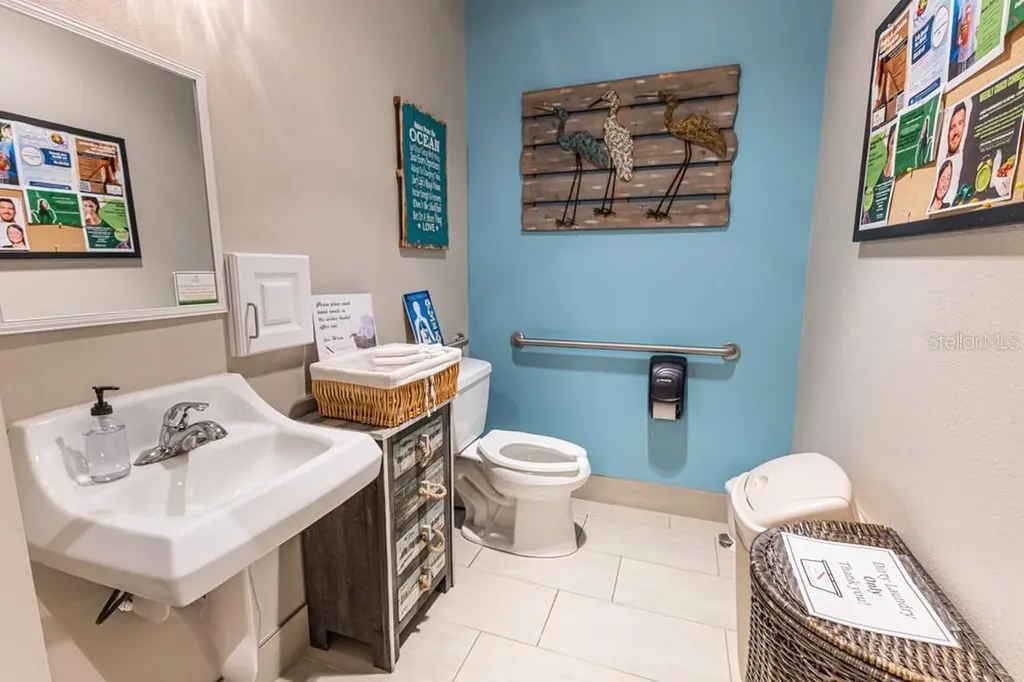 809 County Road 466 Lady Lake FL 32159