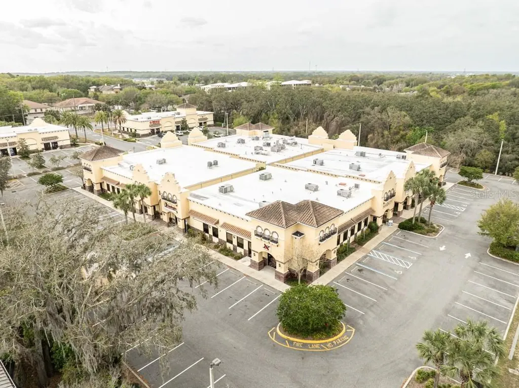 809 County Road 466 Lady Lake FL 32159