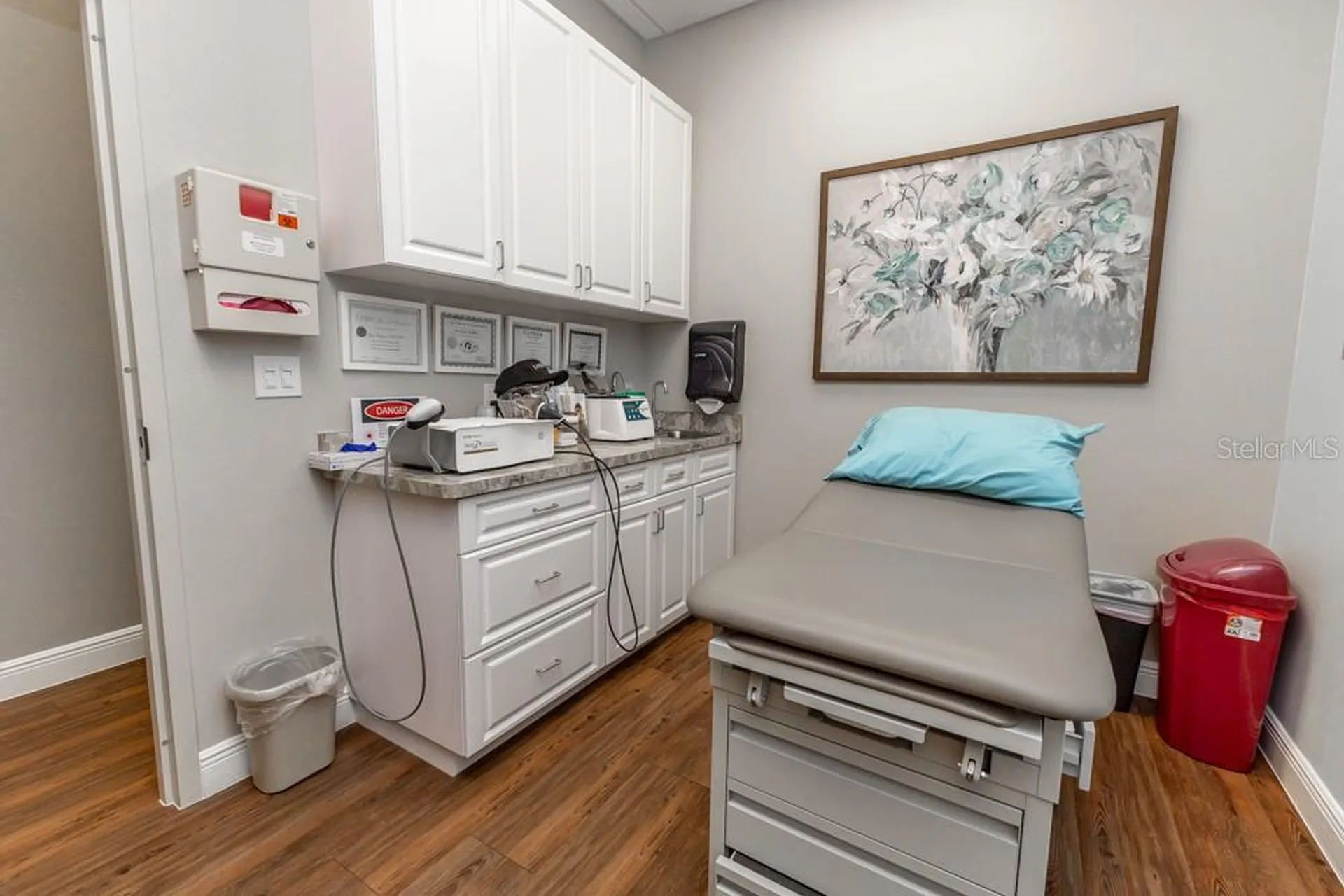 809 County Road 466 Lady Lake FL 32159