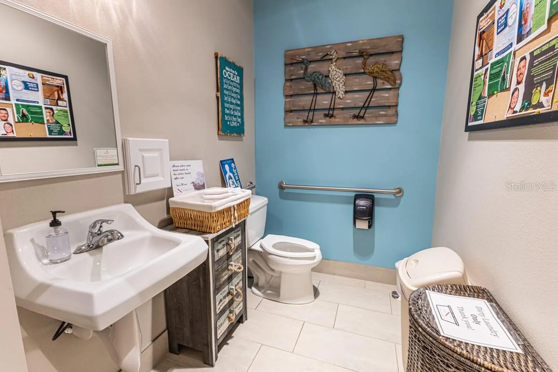 809 County Road 466 Lady Lake FL 32159
