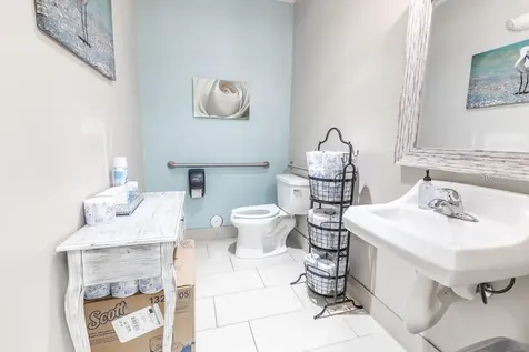 809 County Road 466 Lady Lake FL 32159
