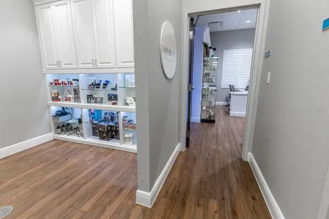 809 County Road 466 Lady Lake FL 32159