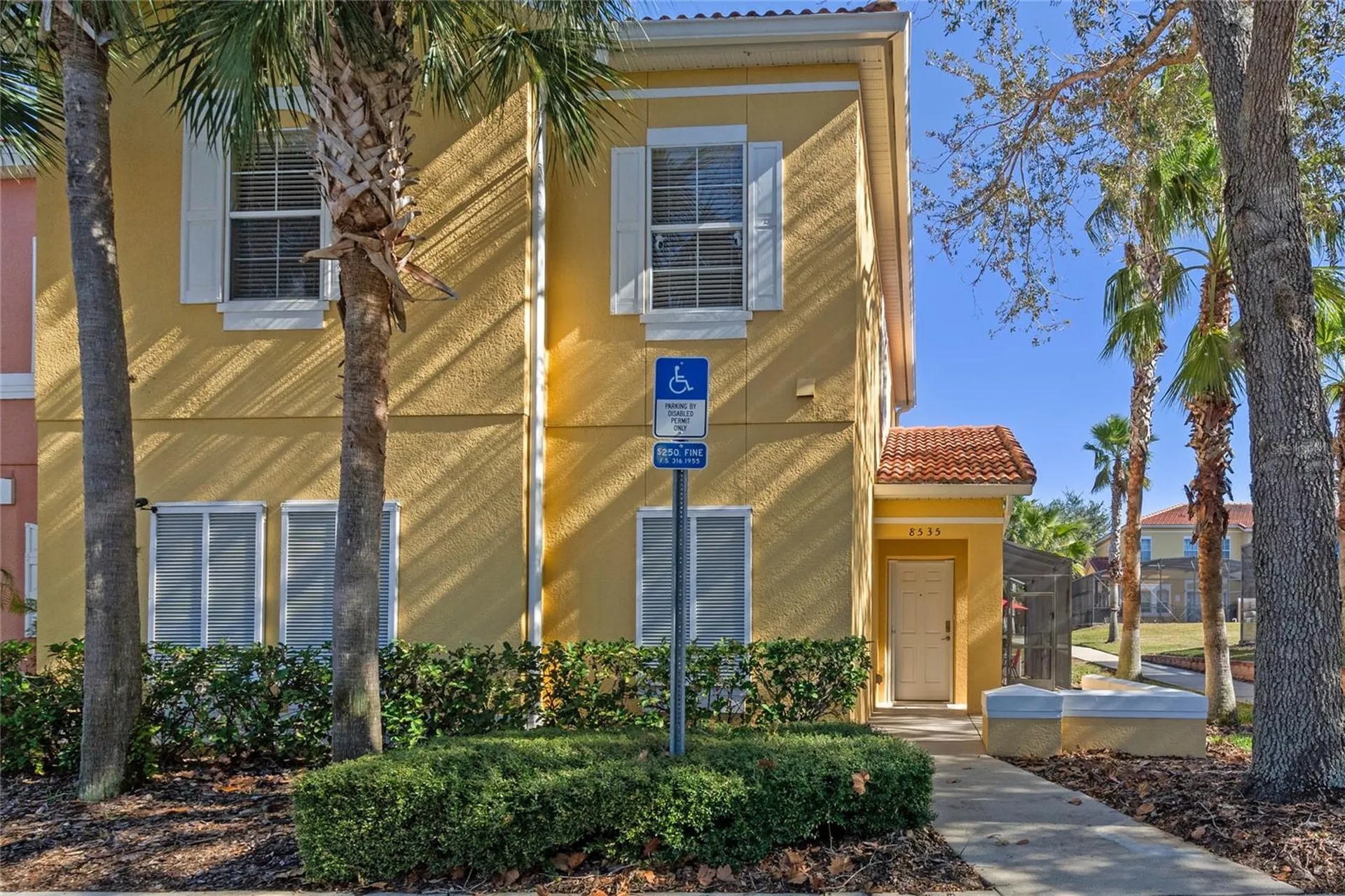 8535 Bay Lilly Loop Kissimmee FL 34747