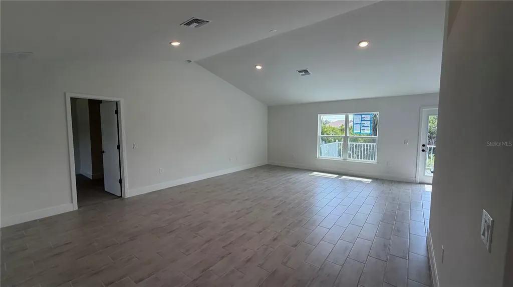 2239 N Biscayne Drive North Port FL 34291