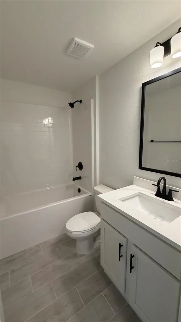 2239 N Biscayne Drive North Port FL 34291
