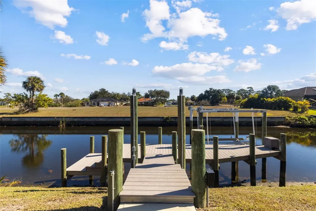 2490 Como Street Port Charlotte FL 33948