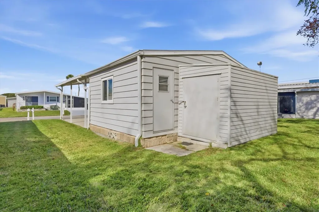 1532 47th Avenue Drive E Ellenton FL 34222