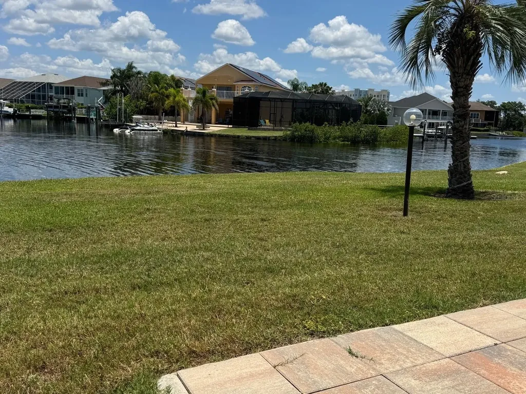 4609 Marine Parkway New Port Richey FL 34652