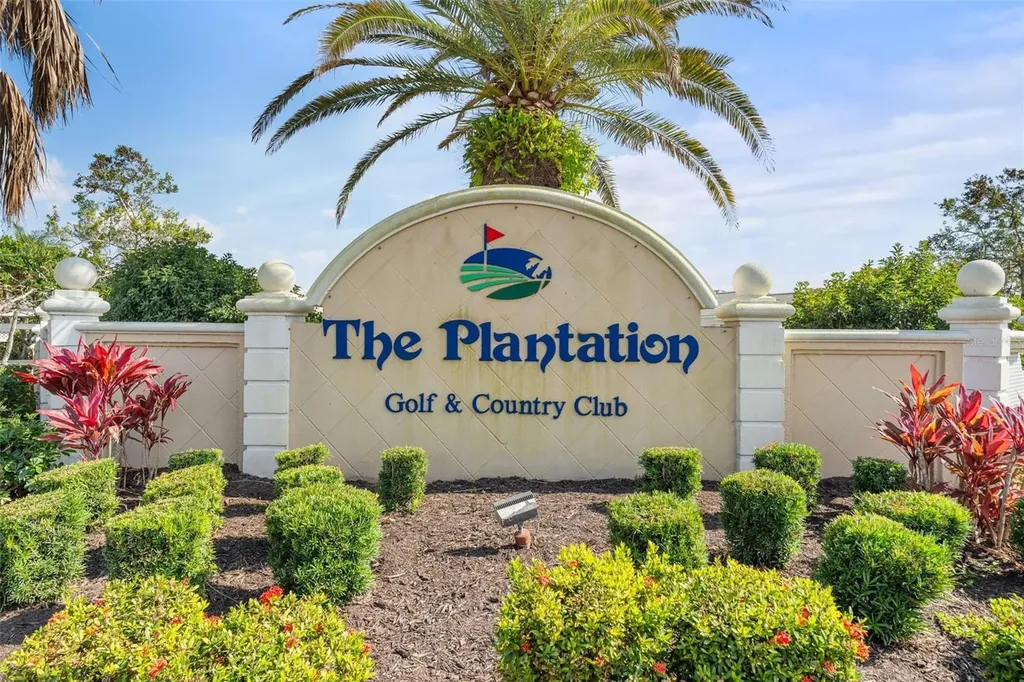905 Barclay Court Venice FL 34293