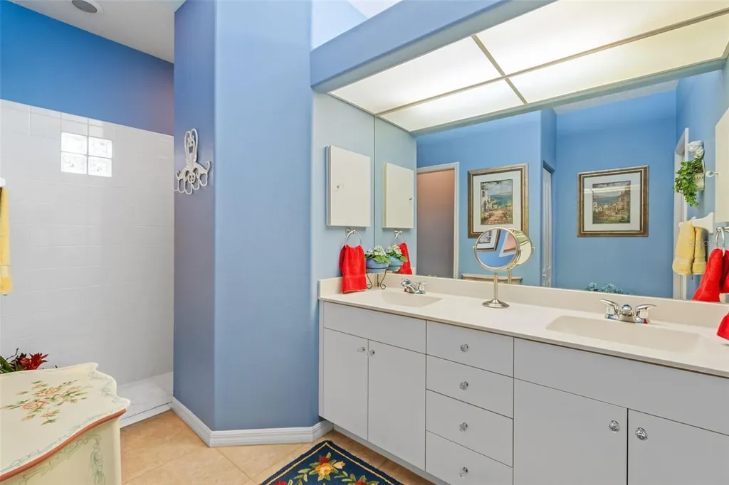 905 Barclay Court Venice FL 34293