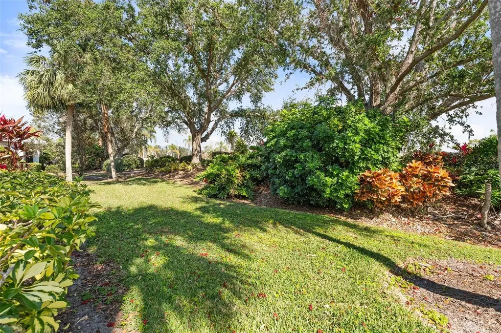 905 Barclay Court Venice FL 34293