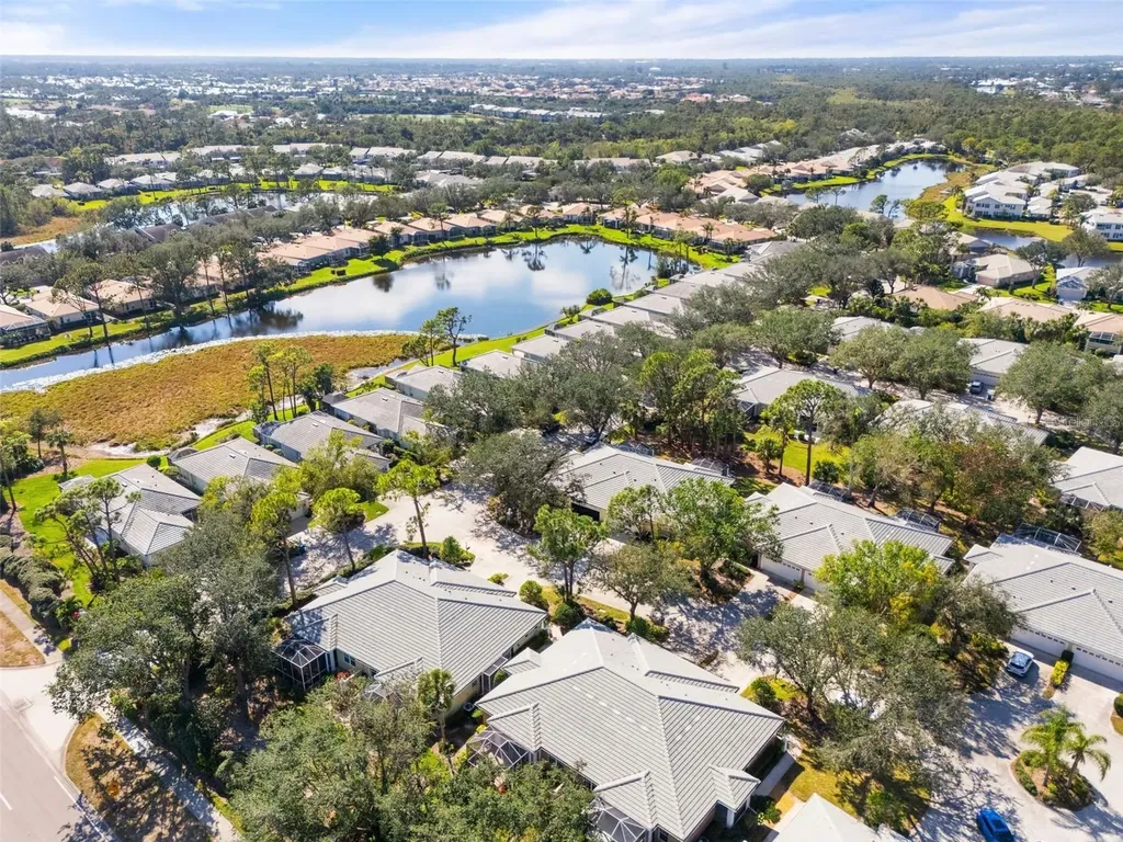 905 Barclay Court Venice FL 34293