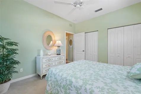 905 Barclay Court Venice FL 34293