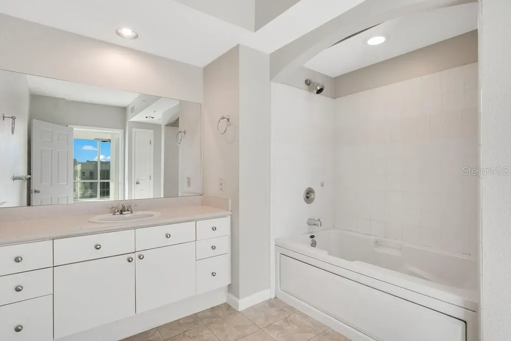 322 E Central Boulevard Orlando FL 32801