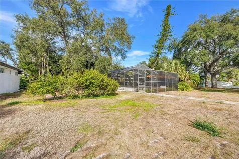 4114 42ND Avenue S St Petersburg FL 33711