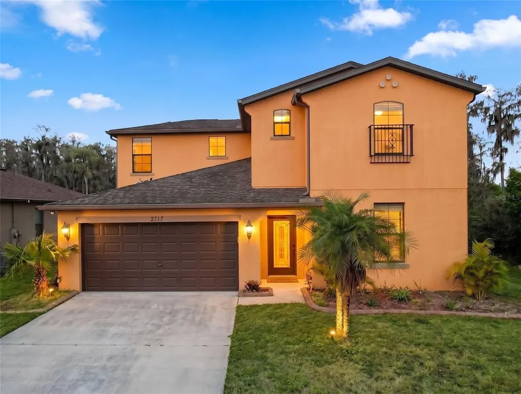 2717 Eagle Cliff Drive Kissimmee FL 34746