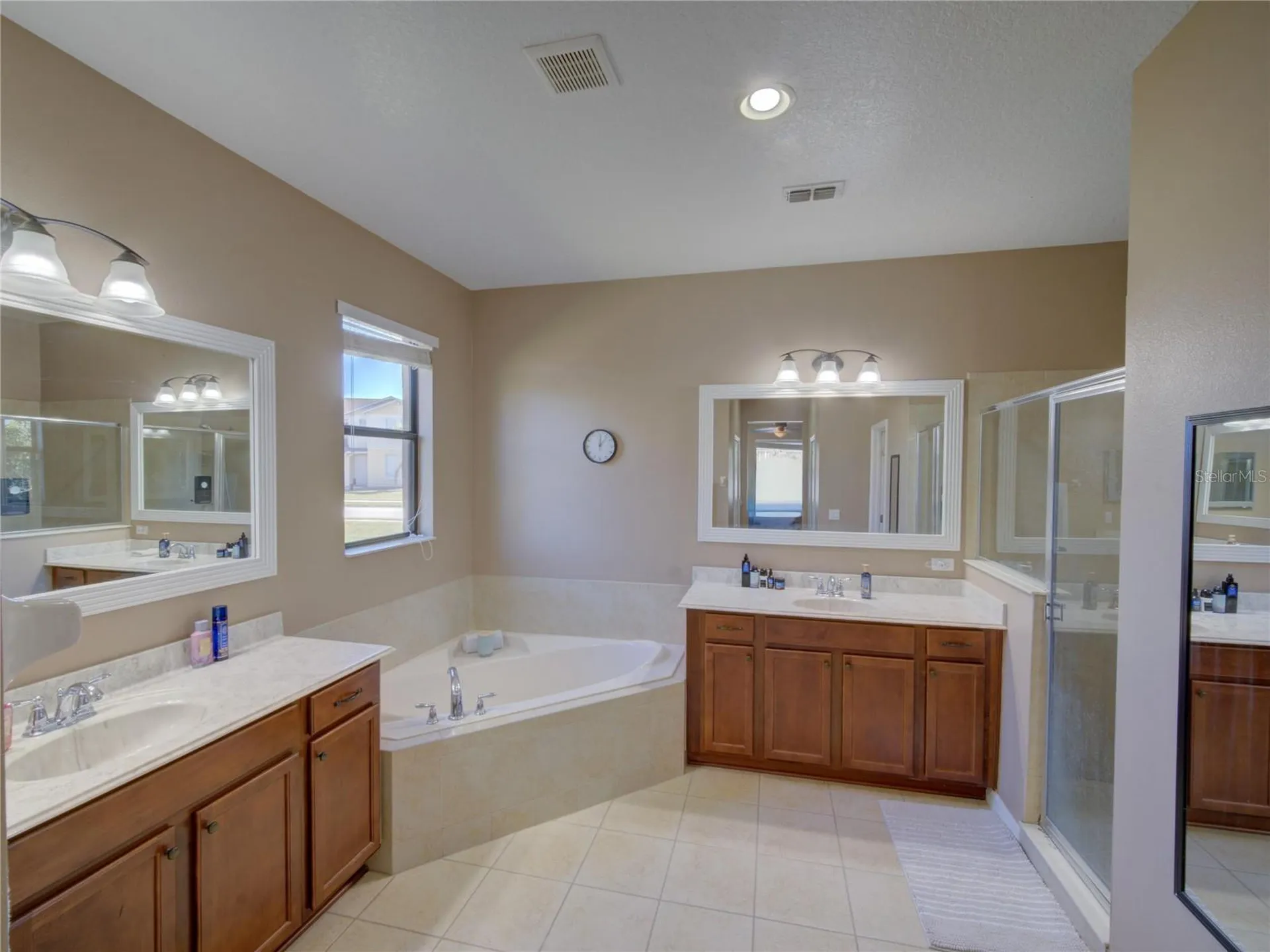 2717 Eagle Cliff Drive Kissimmee FL 34746