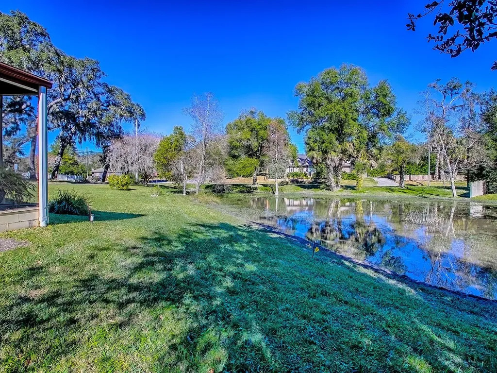 2314 Hillside Drive Mount Dora FL 32757