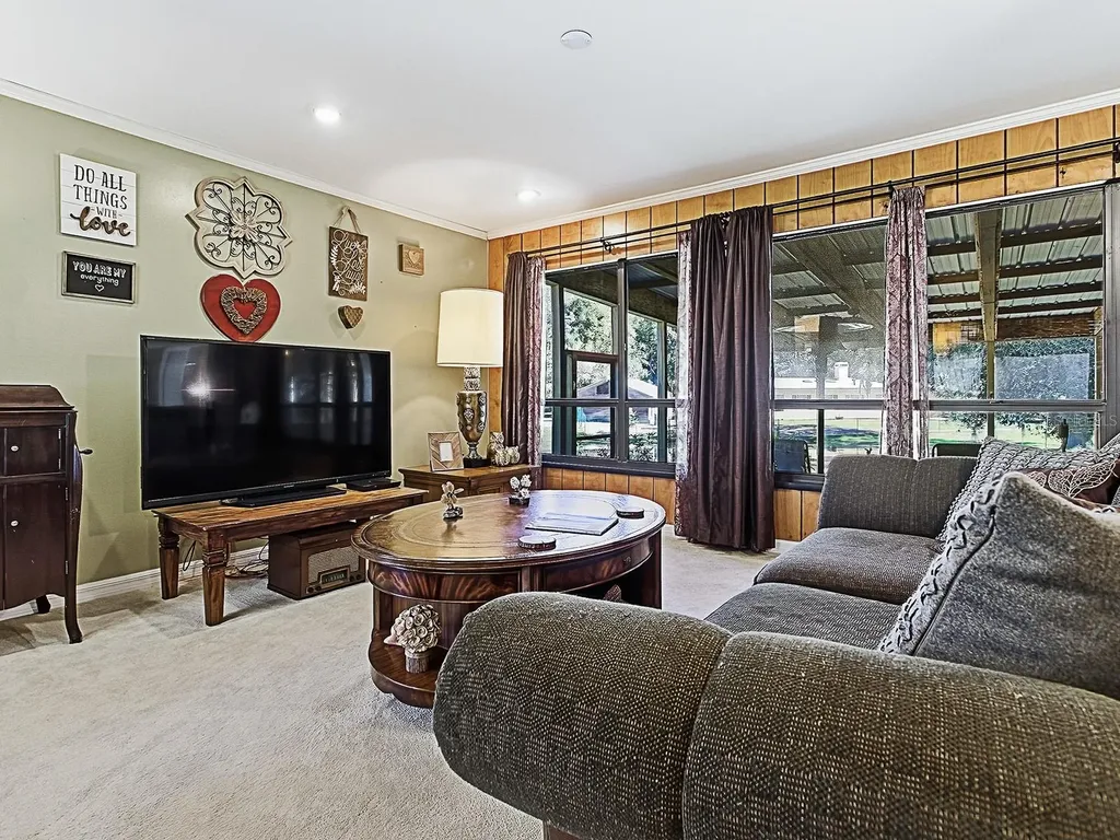 2314 Hillside Drive Mount Dora FL 32757
